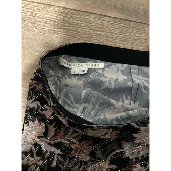 VERONICA BEARD Metallic Thread Floral skirt - Picture 5 of 7